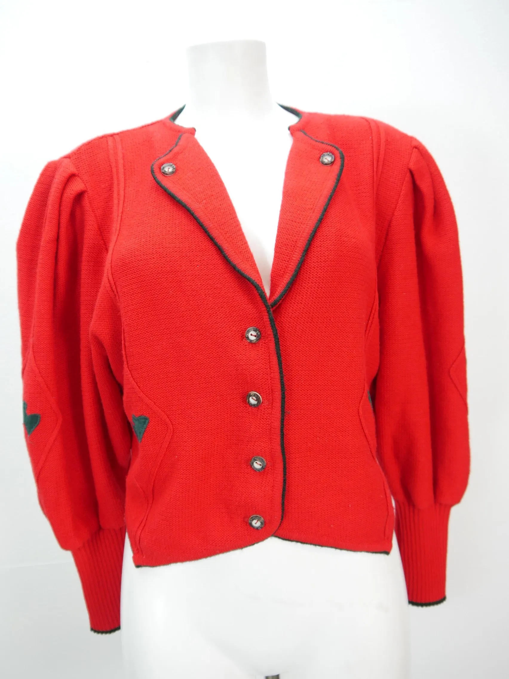 Becker Moden Strickjacke rot mit Applikation tolle Trachtenjacke Jacke Gr.44