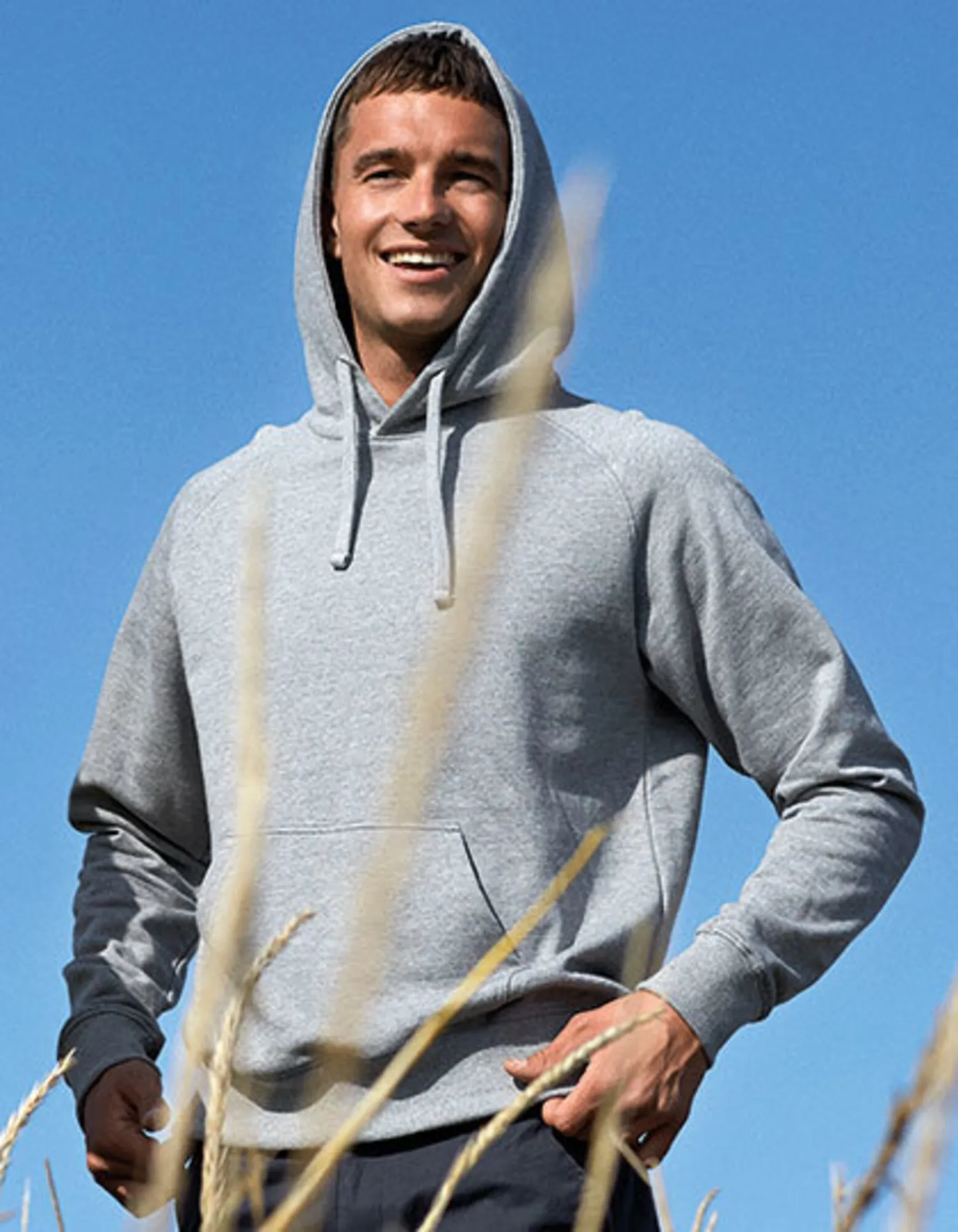 Men`s Hoodie von Neutral