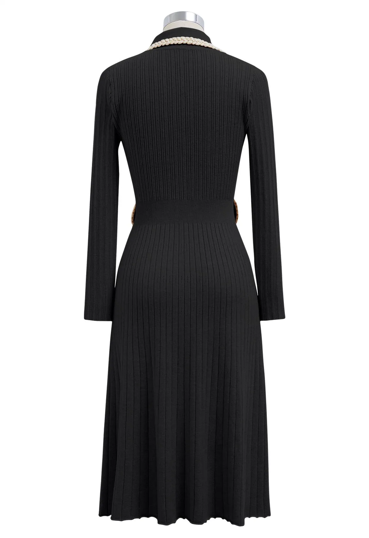 Midi-Strickkleid mit Kragen und geflochtenem Rand in Schwarz