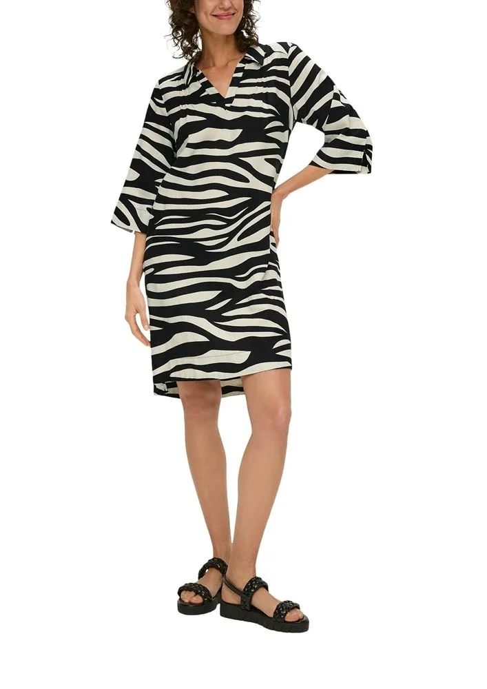 s.Oliver Kleid aus Leinen-Viskose-Mix mit Taschen S14  2147079