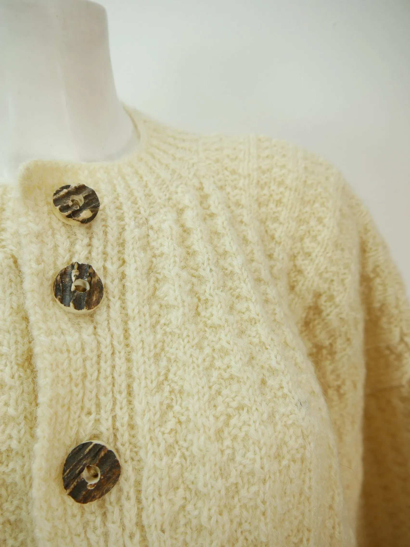 Strickjacke extrem dick mit Zopfmuster kurz und weit Trachtenjacke Gr.58