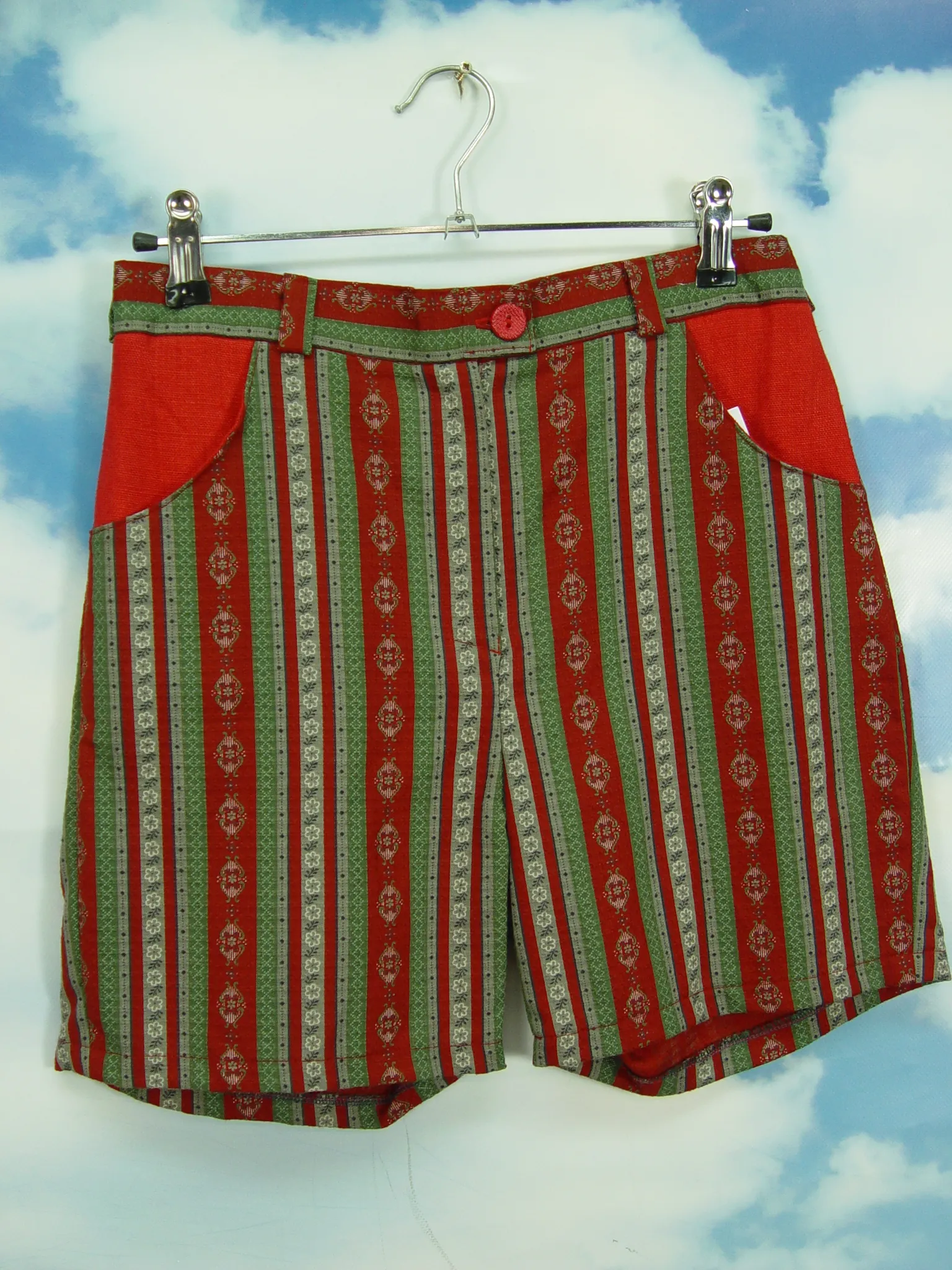 Upcycling Damen Shorts Baumwolle Dirndlmuster Hot Pants kurze Hose UCS020 Gr.34